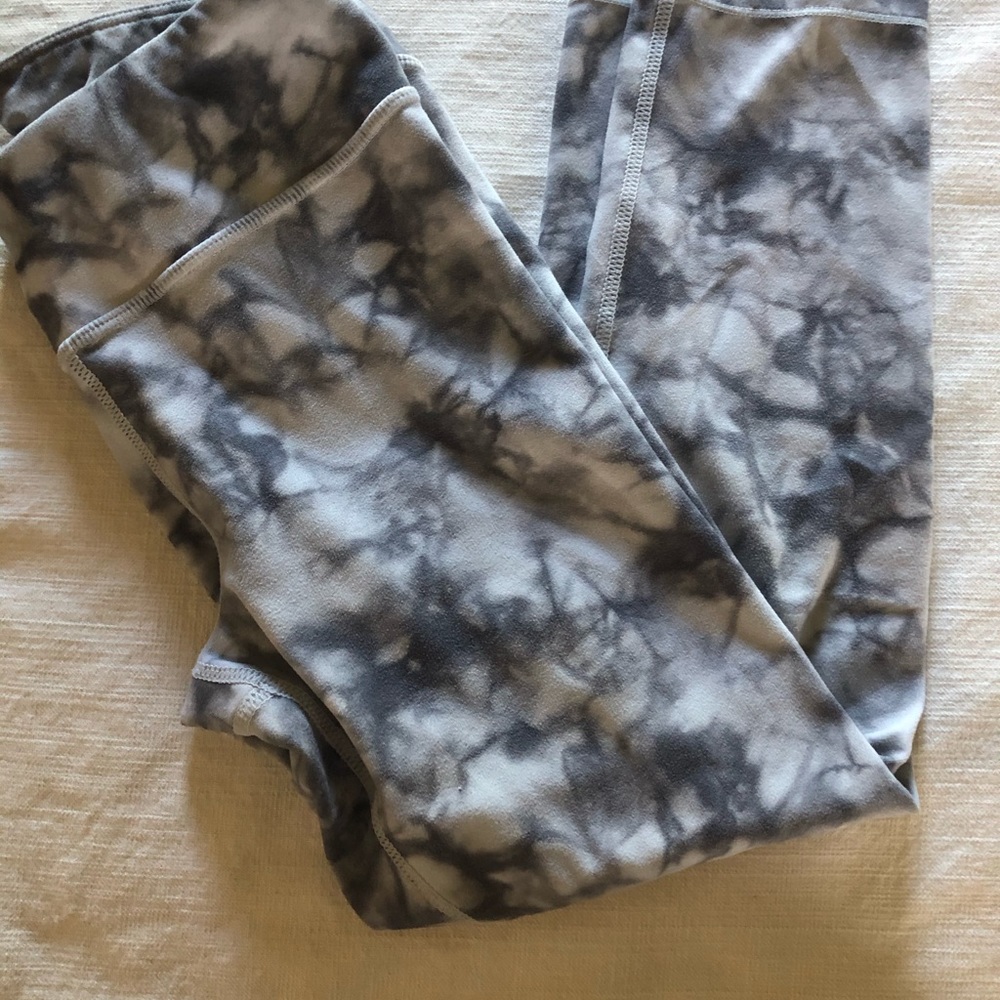 Athleta girl crop legging